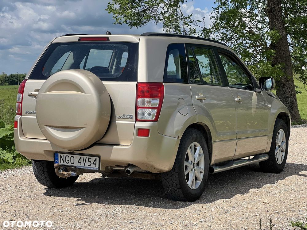 Suzuki Vitara - 7