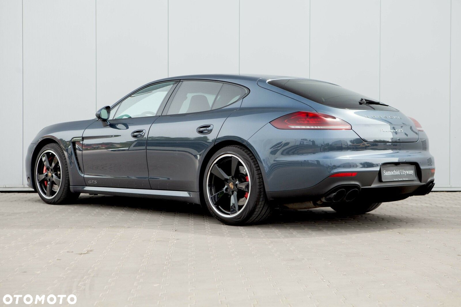 Porsche Panamera - 4