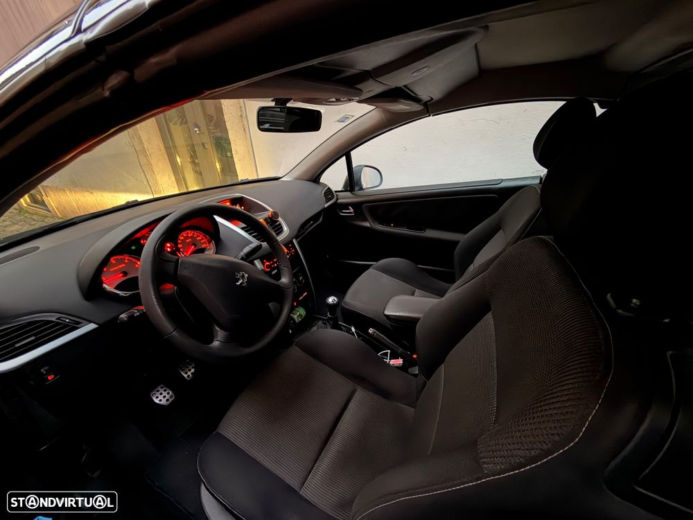Peugeot 207 CC - 4