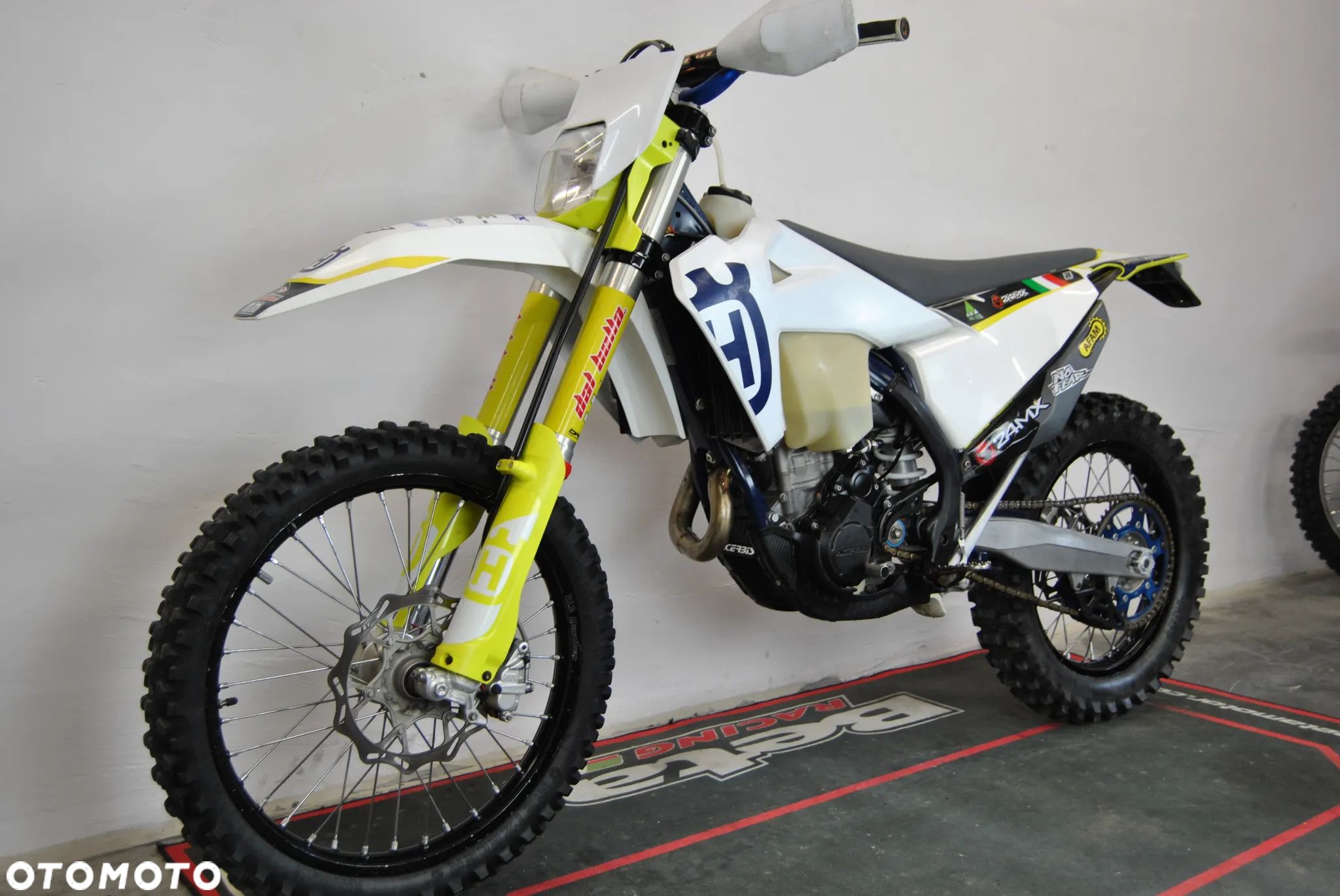 Husqvarna FE - 1