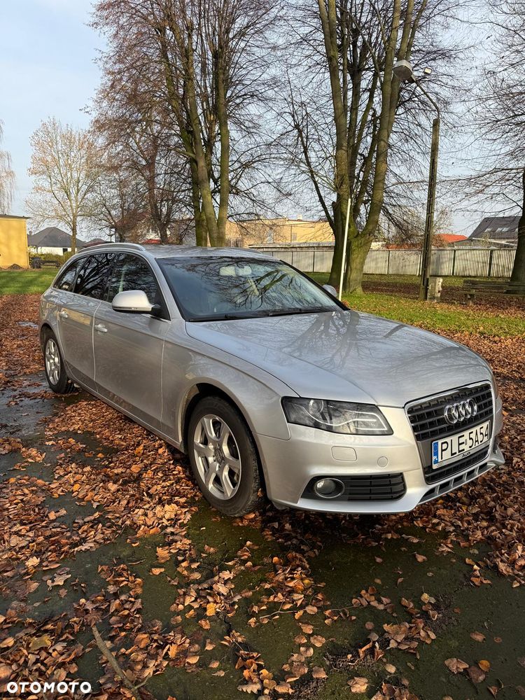 Audi A4 Avant - 1