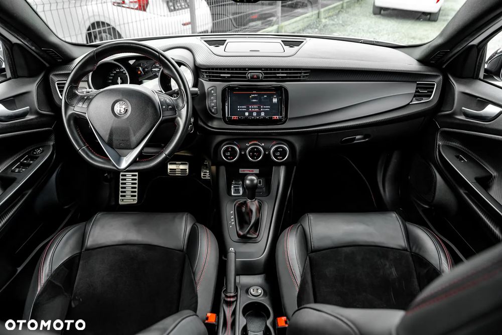 Alfa Romeo Giulietta 1.8 TBi 16V TCT Veloce - 28