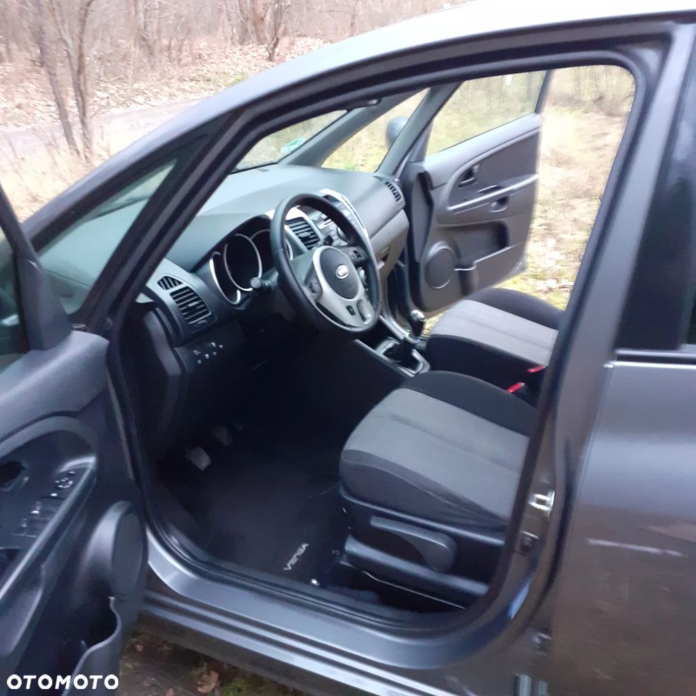 Kia Venga 1.4 CVVT Vision - 7