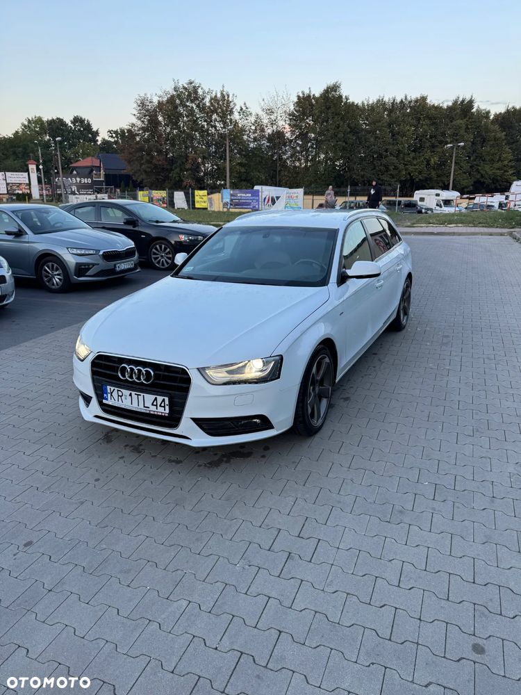 Audi A4 Avant 2.0 TDI Design S tronic - 1