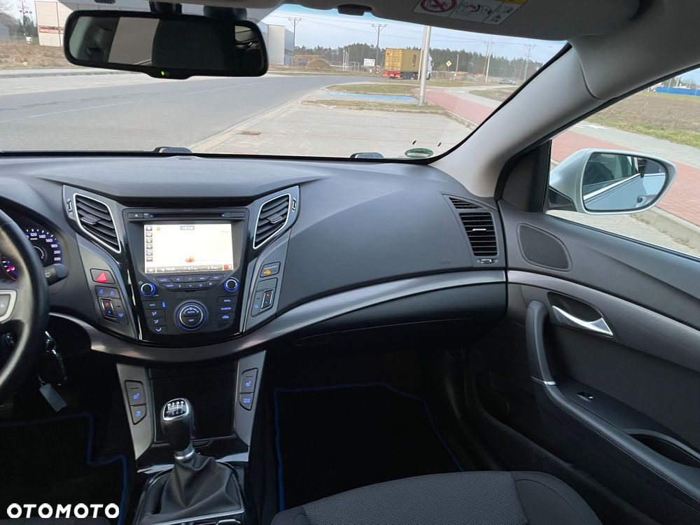 Hyundai i40 1.7 CRDi Comfort - 22