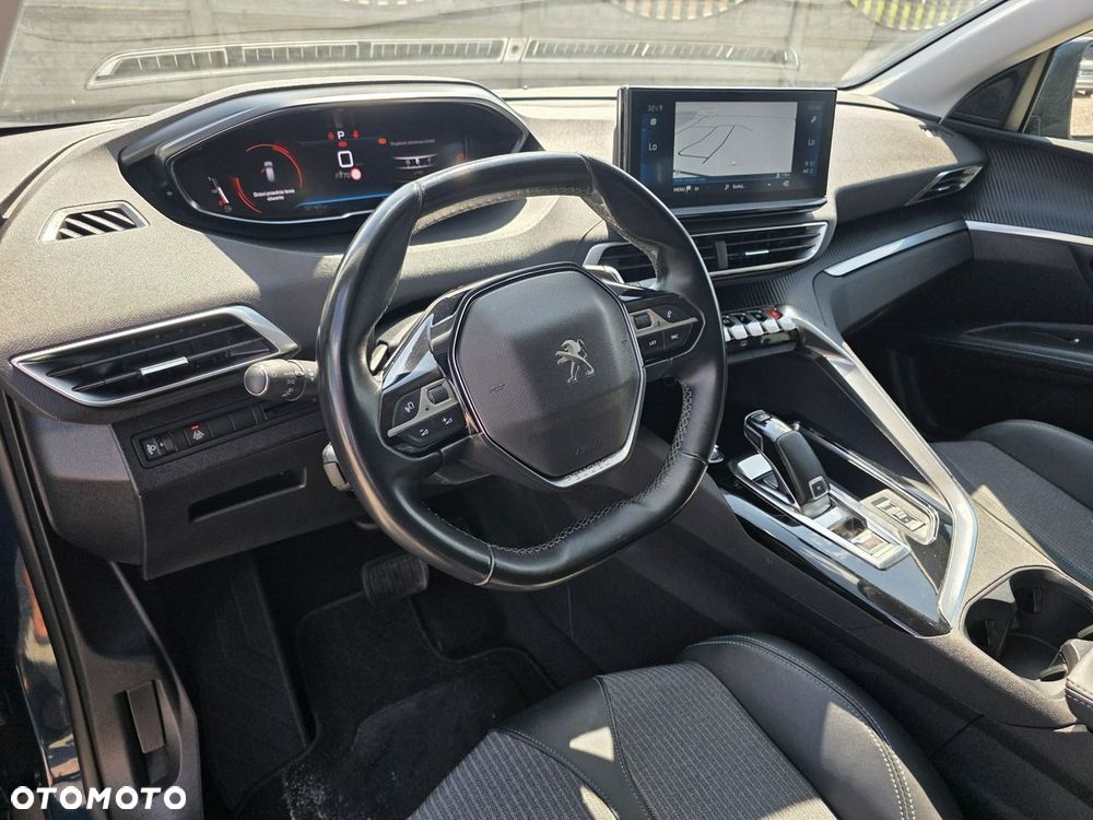 Peugeot 3008 1.2 PureTech Allure Pack S&S EAT8 - 24