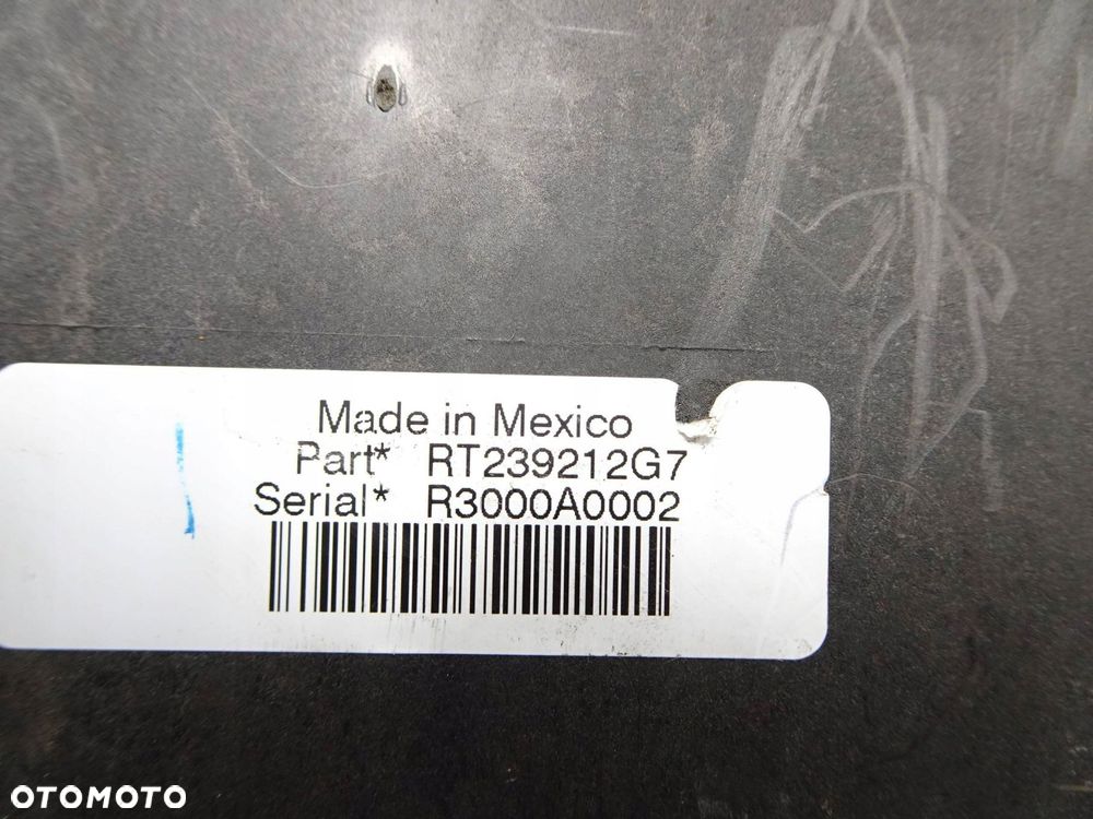 skrzynka bezpieczników chrysler grand voyager v 2.8 crd - 7