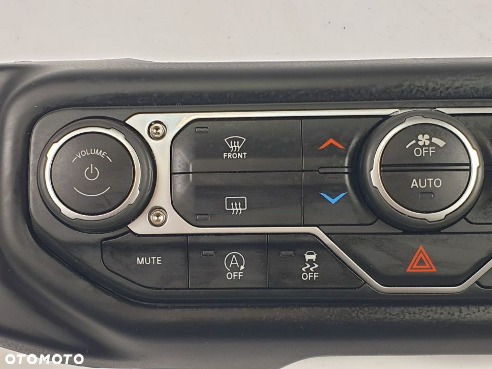 Panel Sterowania Klimatyzacji JEEP WRANGLER JL od 2018 roku - 2