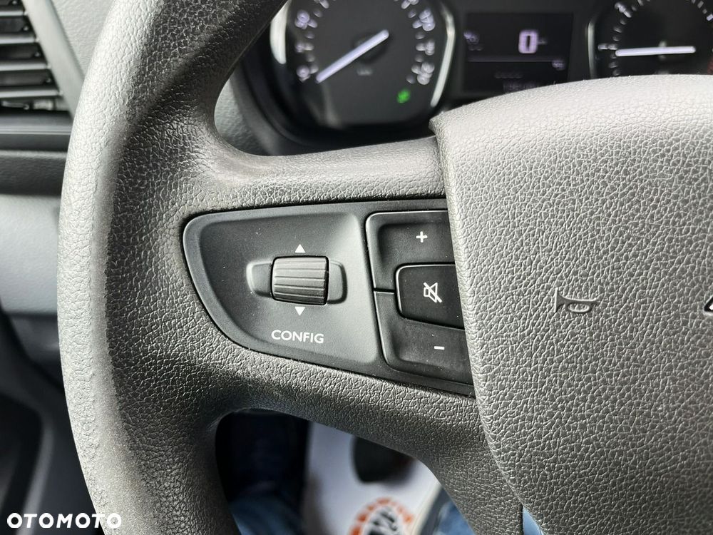 Opel Vivaro - 15