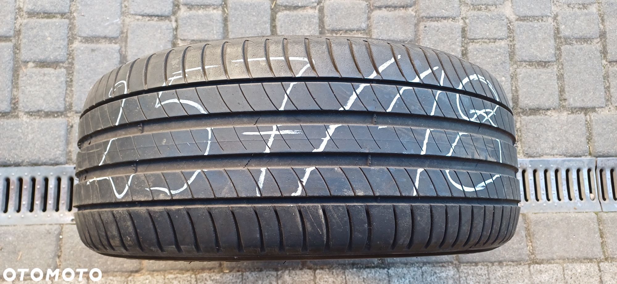 MICHELIN 235/45R18 98Y , pojedyńcza opona letnia. - 1