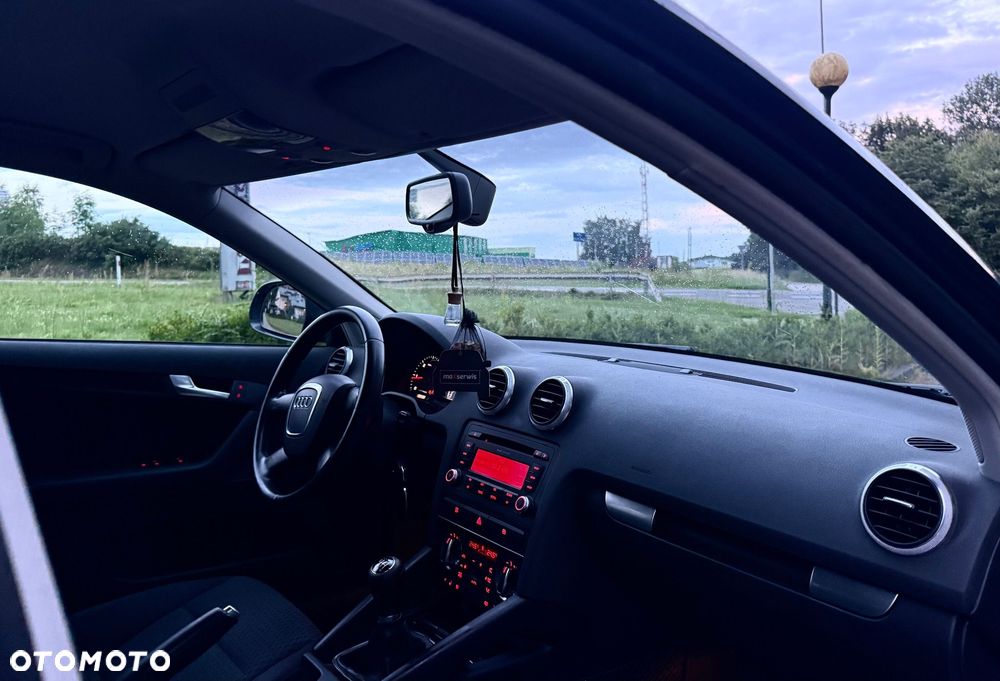 Audi A3 Sportback - 9