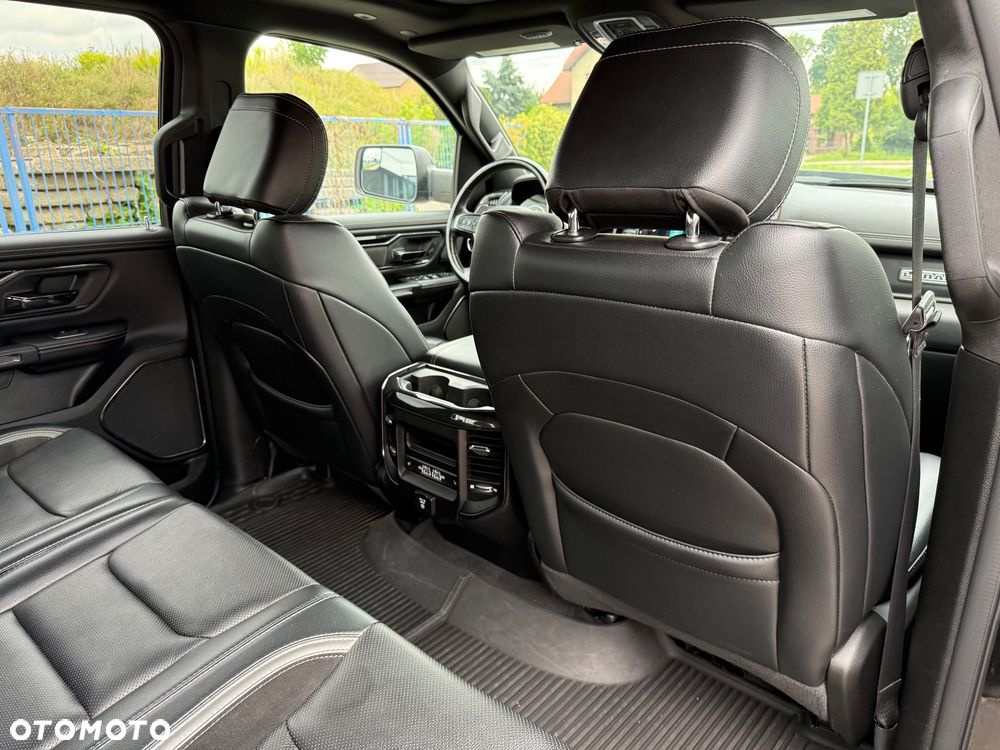 Dodge RAM 5.7 4x4 - 23