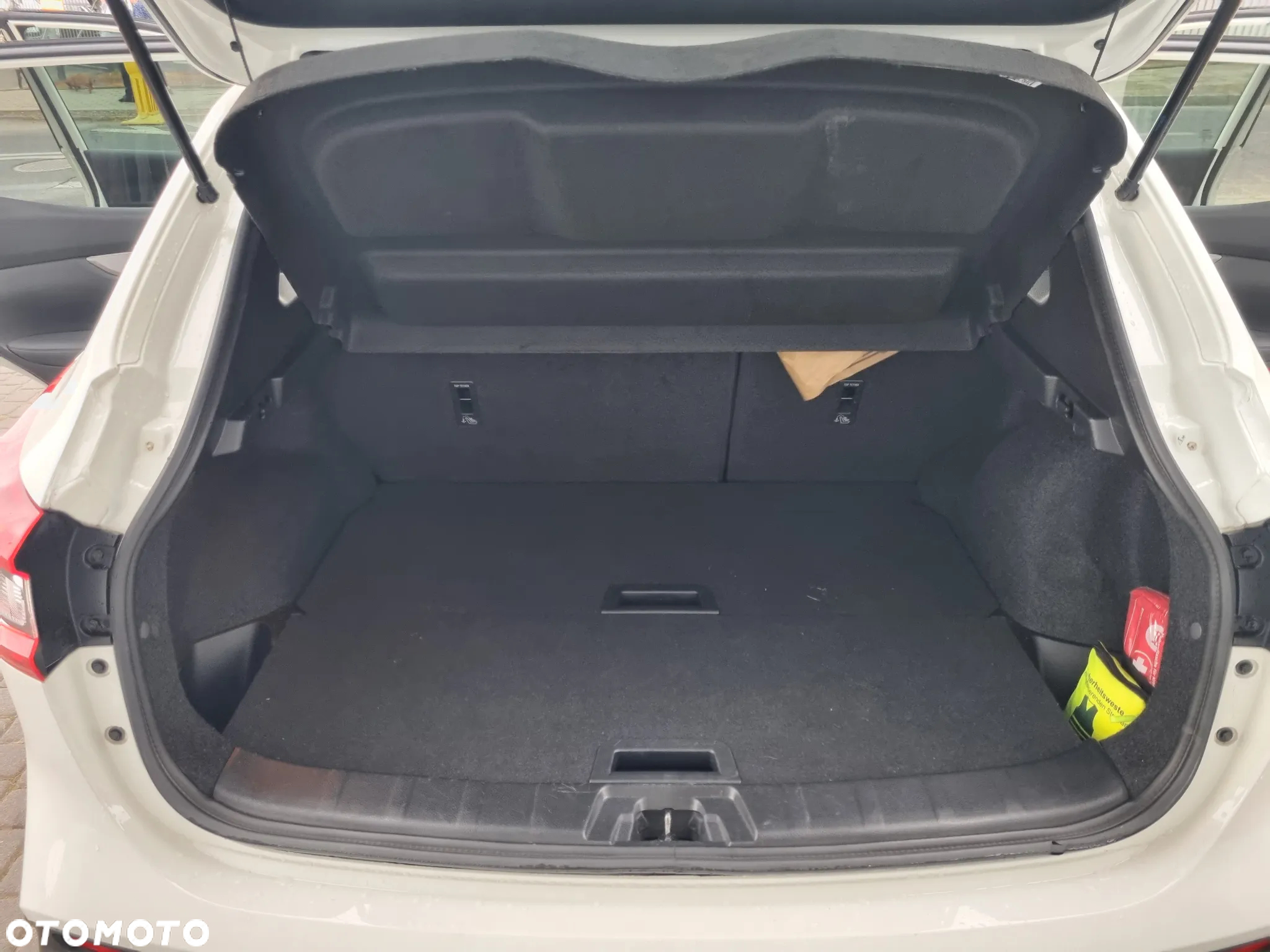 Nissan Qashqai 1.6 DCi Tekna - 36