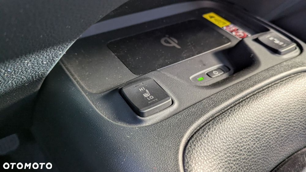 Toyota Corolla 1.8 Hybrid Comfort - 14