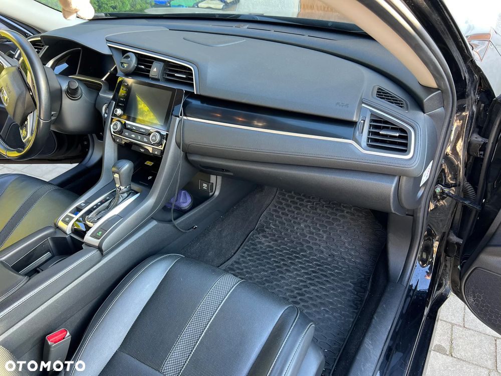 Honda Civic 1.5 T Executive CVT - 22