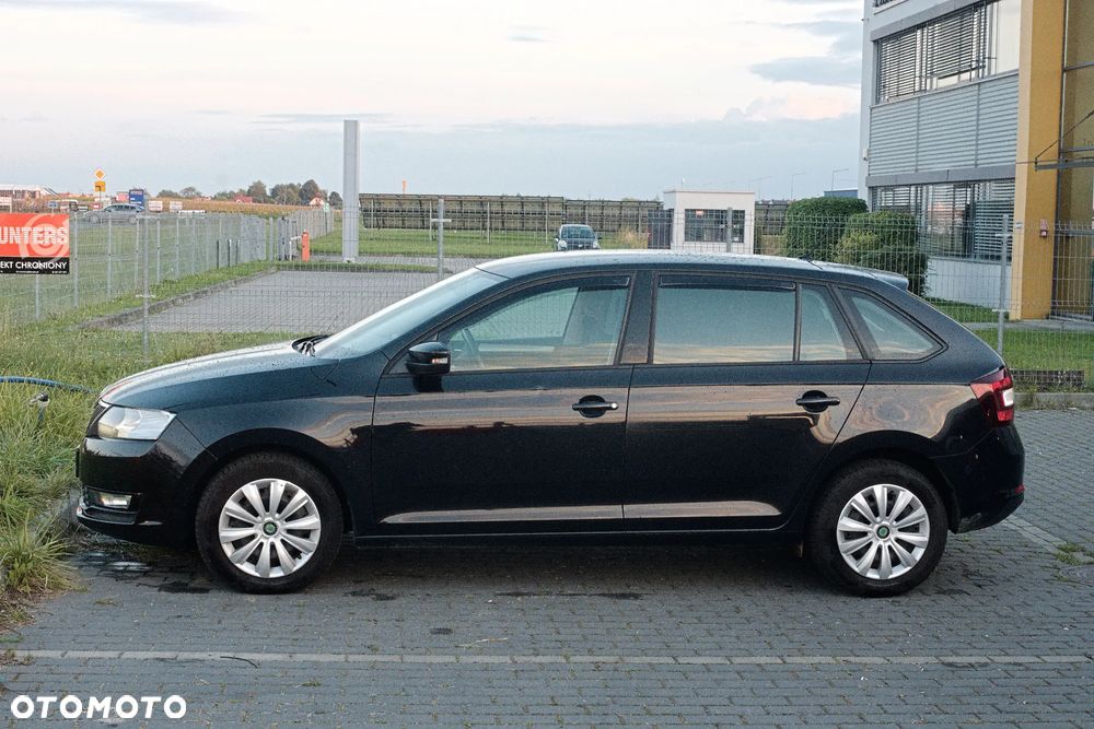 Skoda RAPID 1.6 TDI DPF Ambition - 22