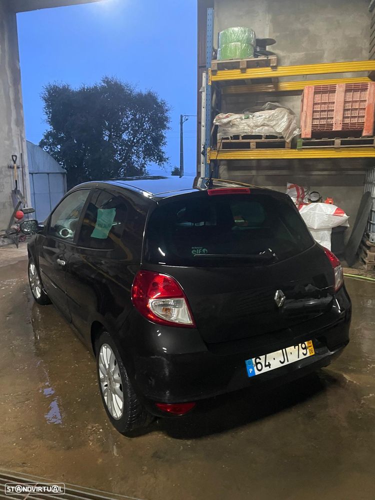 Renault Clio 1.5 dCi Dynamique - 2