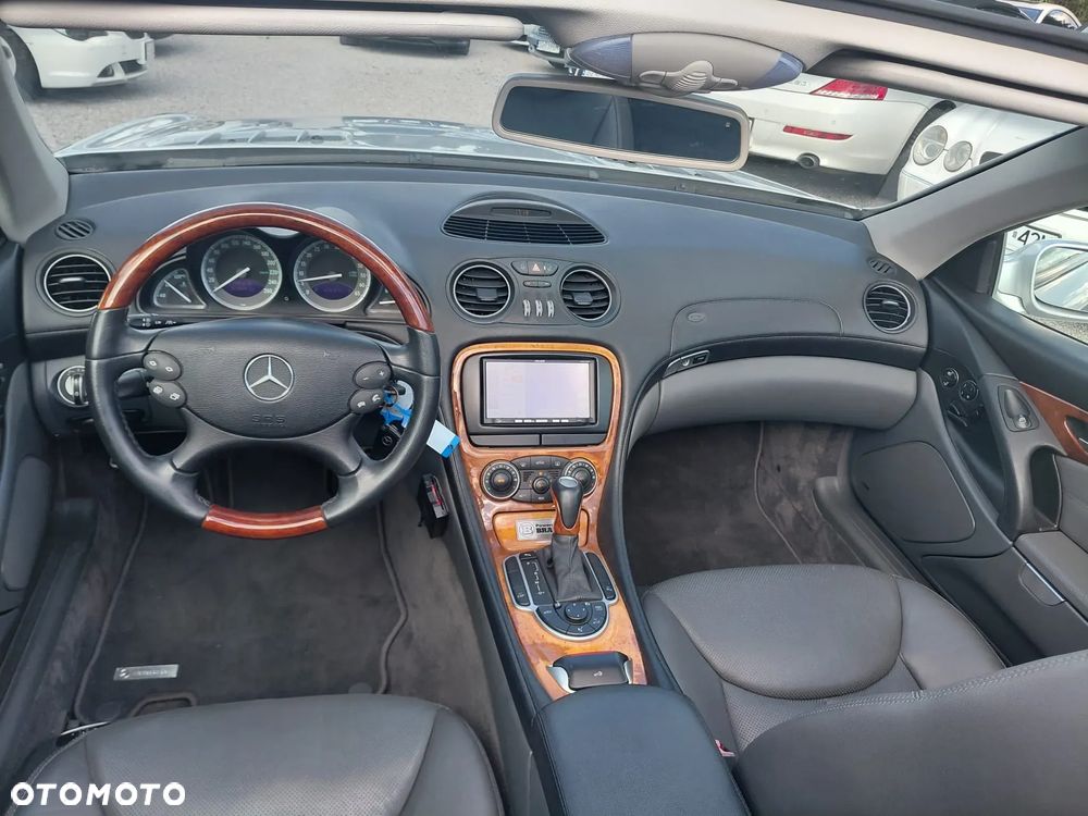 Mercedes-Benz SL 500 - 14