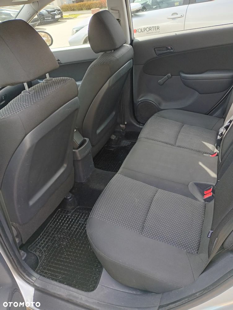 Hyundai i30 1.4 Classic - 11