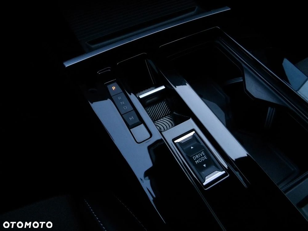 Opel Astra 1.2 T GS S&S - 29