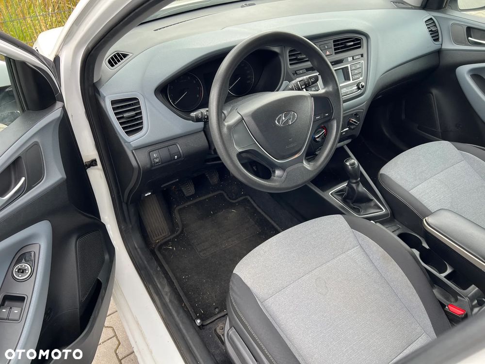 Hyundai i20 - 5