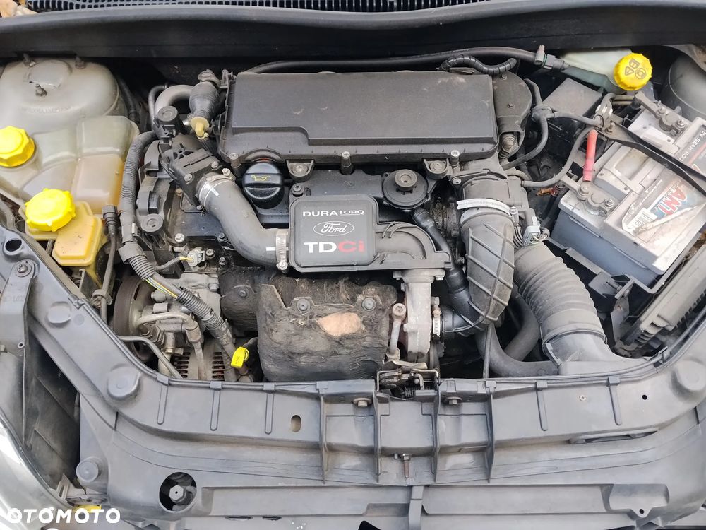 Ford Fusion 2004 photo 4