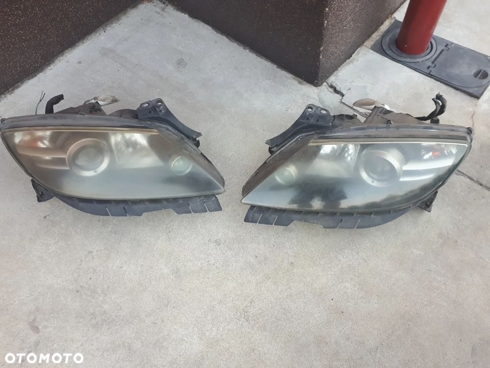 MAZDA RX-8 03-09 LAMPA PRZÓD PRZEDNIA PRAWA SOCZEWKA - 1