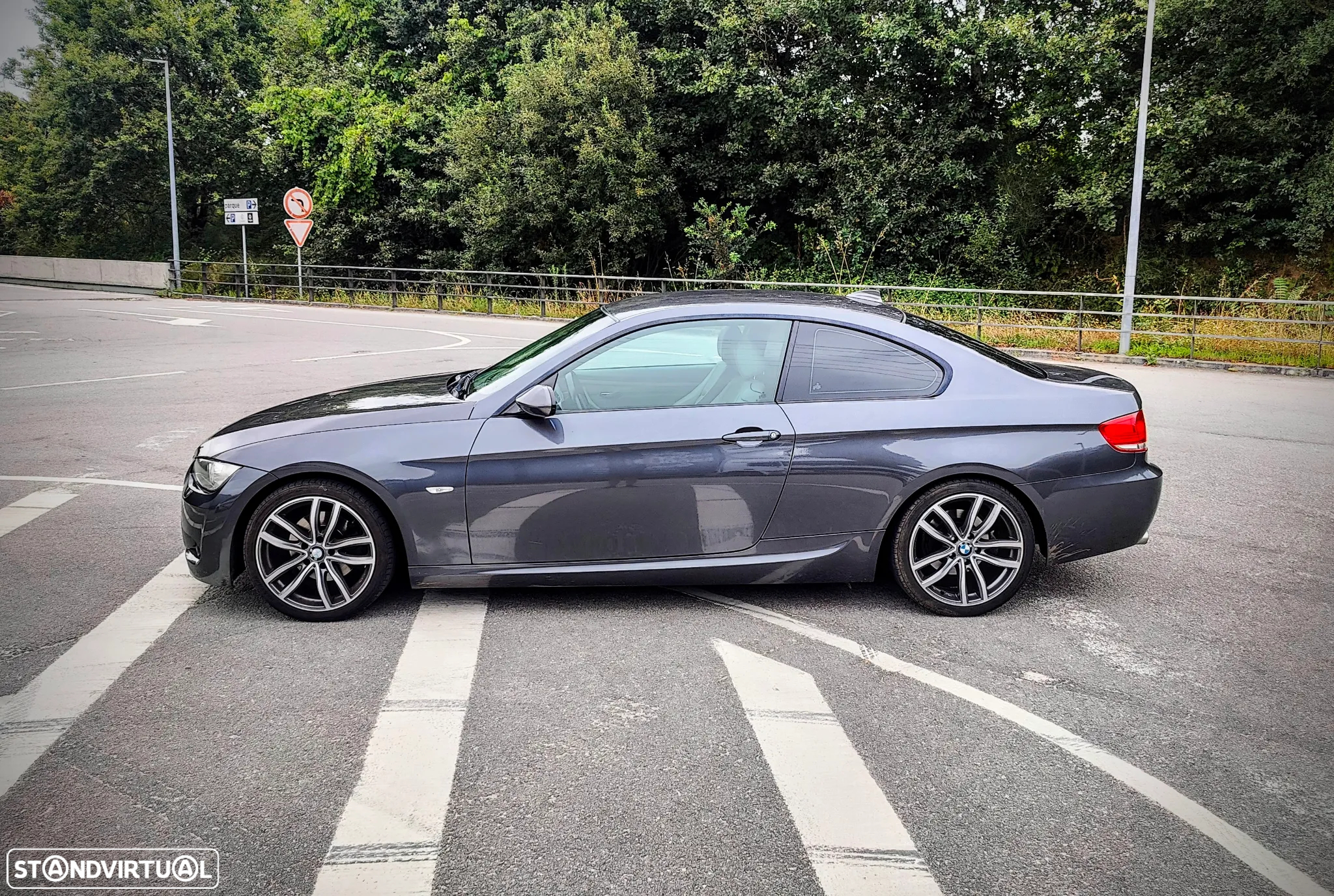 BMW 320 d Coupe M Sport Edition - 25