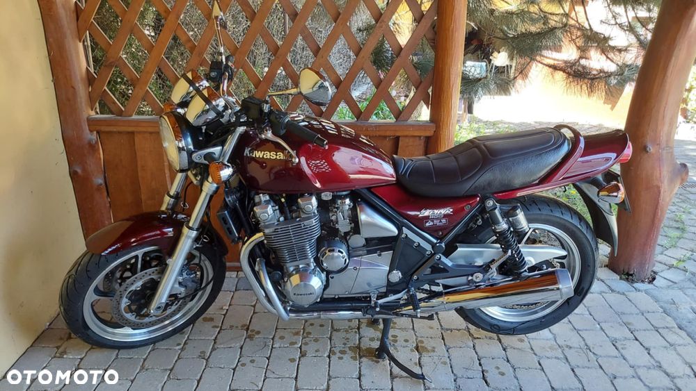 Kawasaki Zephyr - 9