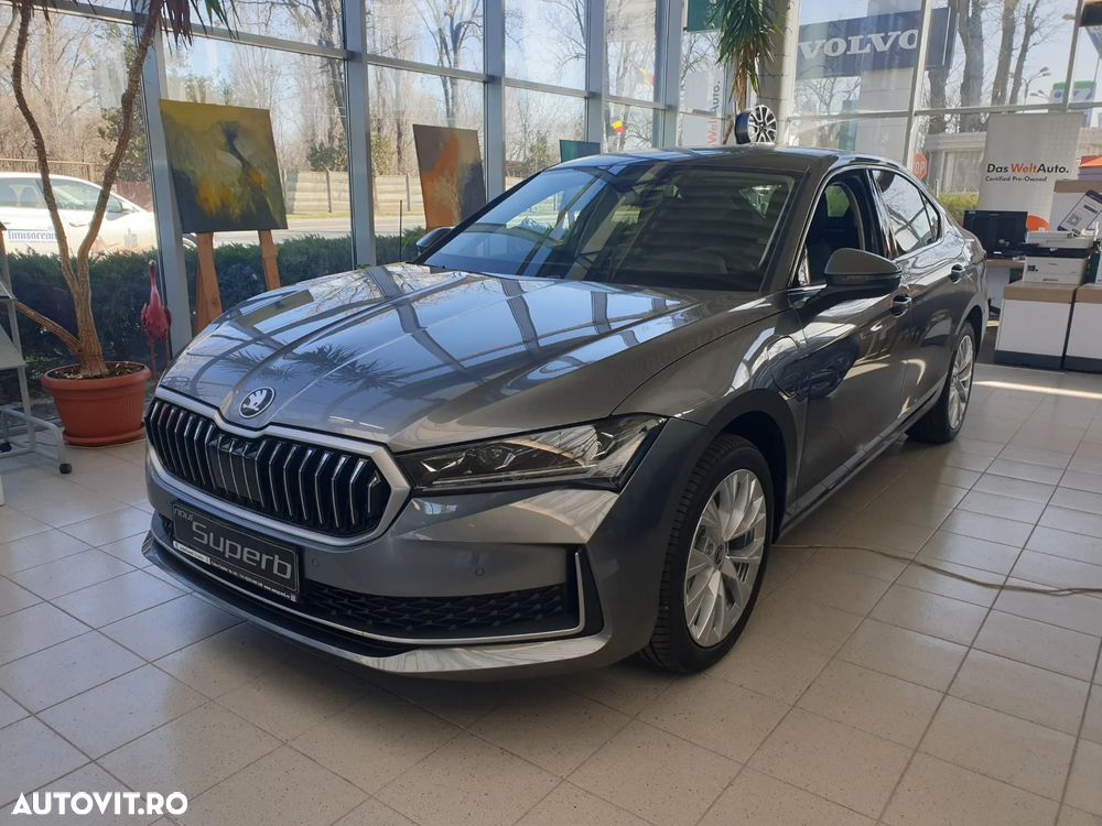 Skoda Superb 1.5 TSI iV DSG Selection - 2