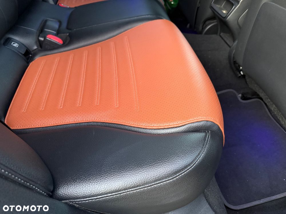 Mercedes-Benz Klasa C 300 e 9G-TRONIC Edition AMG Line - 39