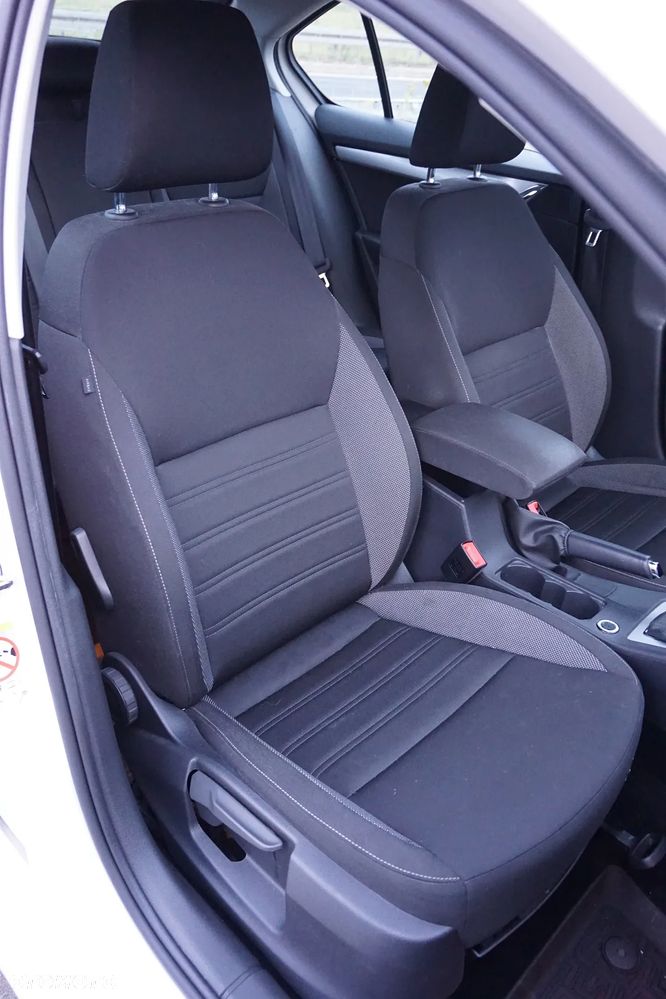 Skoda Octavia 2.0 TSI Ambition DSG - 21