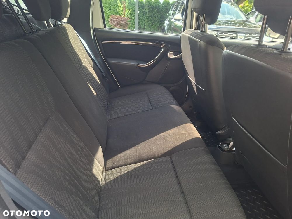 Dacia Duster 1.6 Laureate - 14