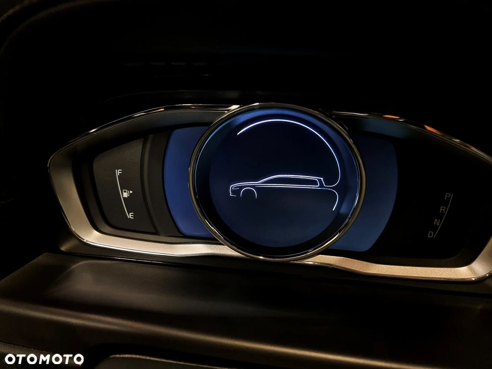 Volvo XC 70 T5 AWD Summum - 5