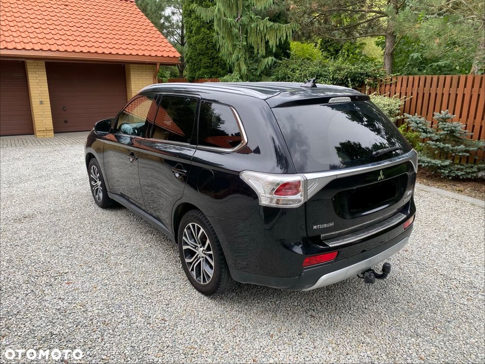 Mitsubishi Outlander 2.0 Instyle Navi CVT - 4