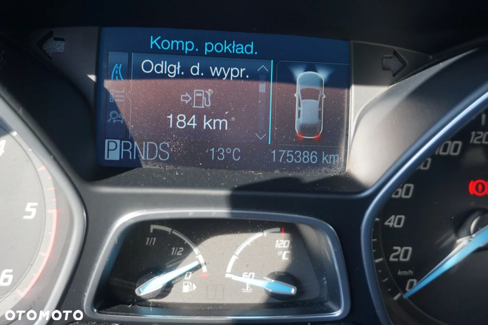 Ford C-MAX 2.0 TDCi Titanium - 23