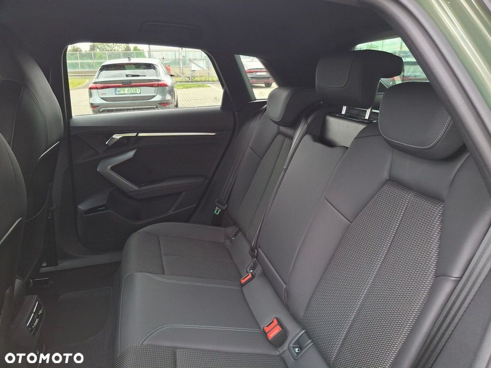 Audi A3 Sportback - 21