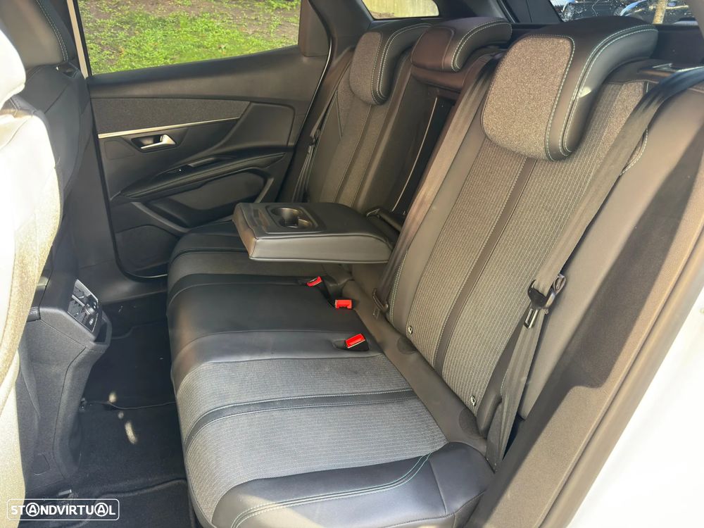 Peugeot 3008 1.2 PureTech Active Pack - 9