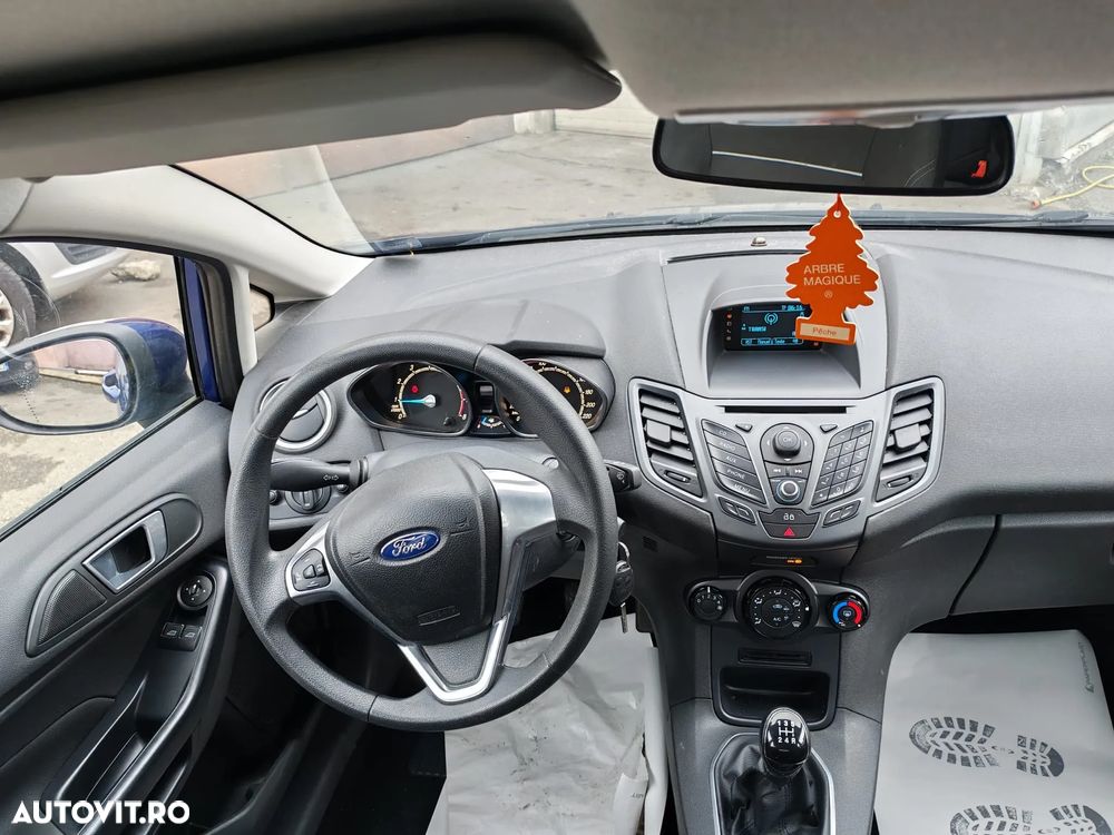 Ford Fiesta - 7