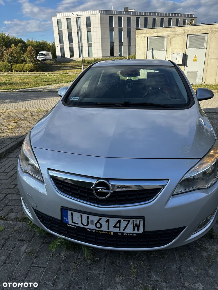 Opel Astra - 8