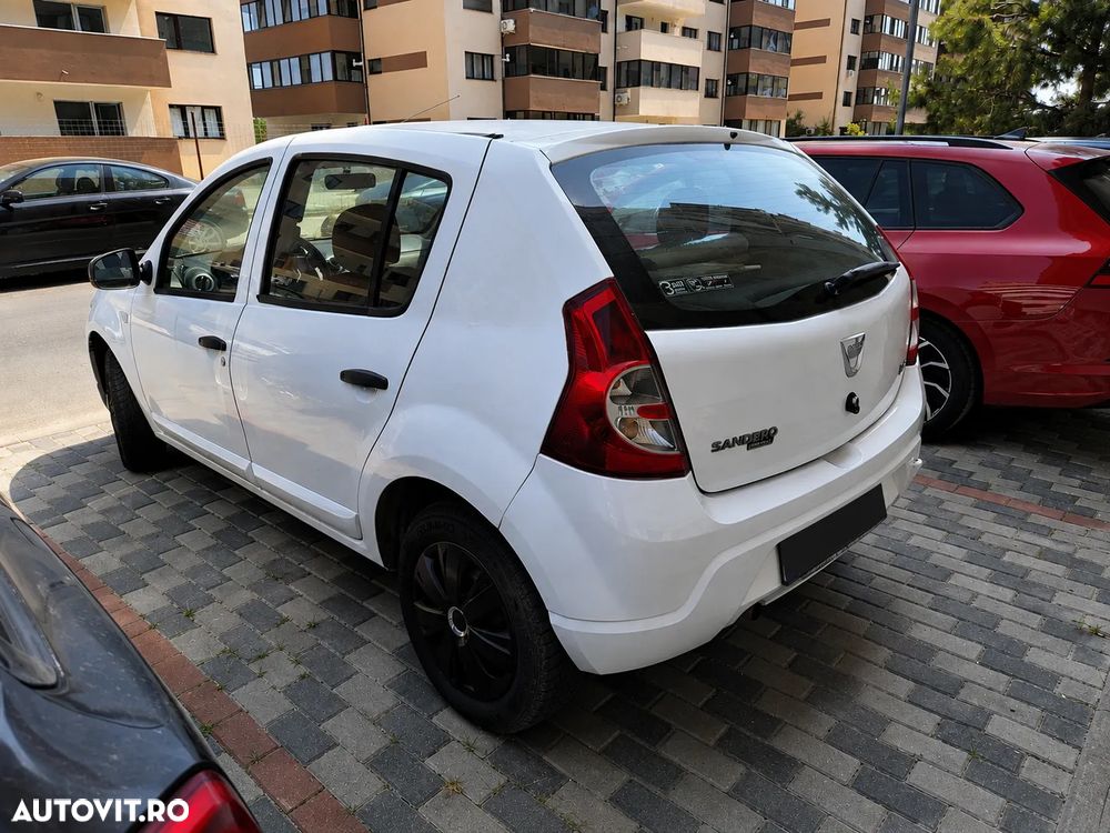 Dacia Sandero - 4