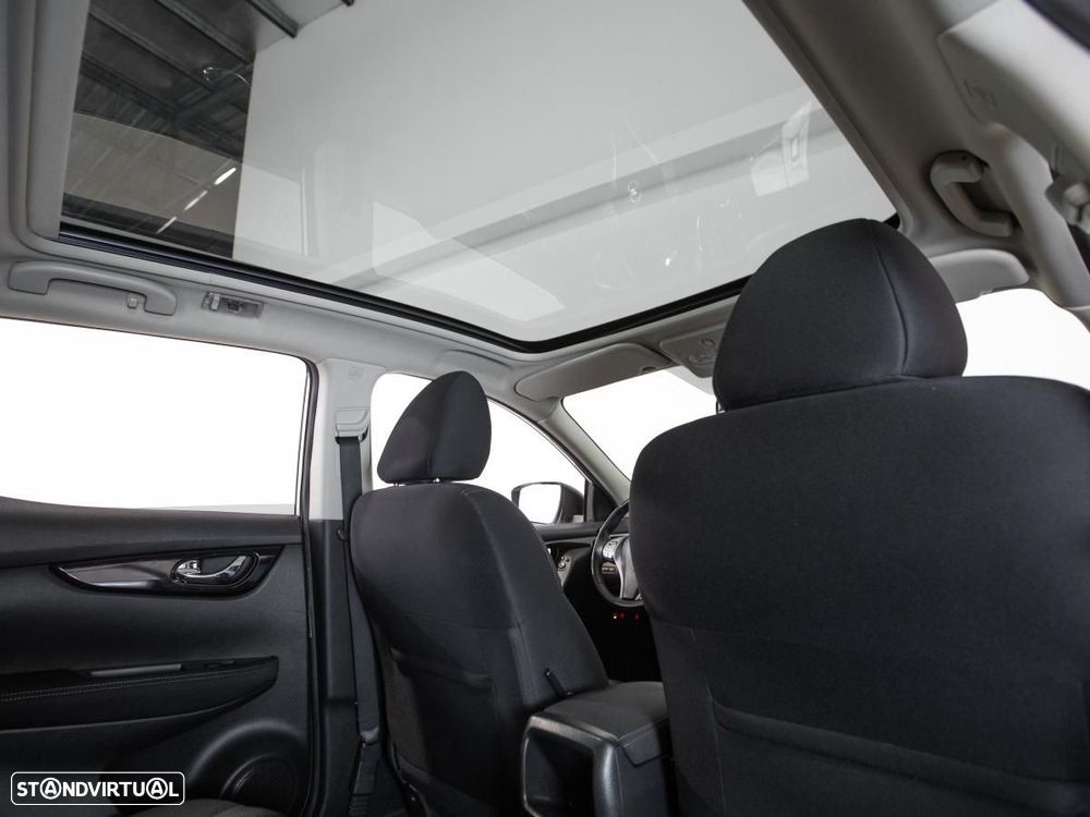 Nissan Qashqai - 12