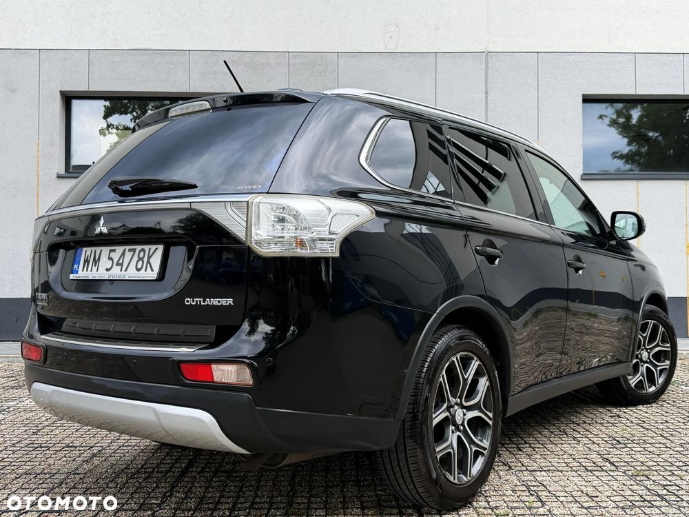Mitsubishi Outlander 2.0 Intense + 4WD CVT - 4