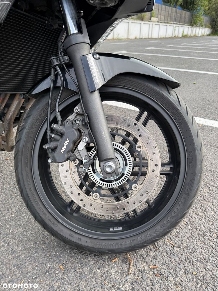 Honda CBF - 8