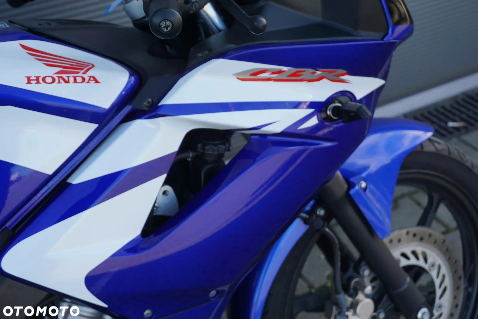 Honda CBR - 7