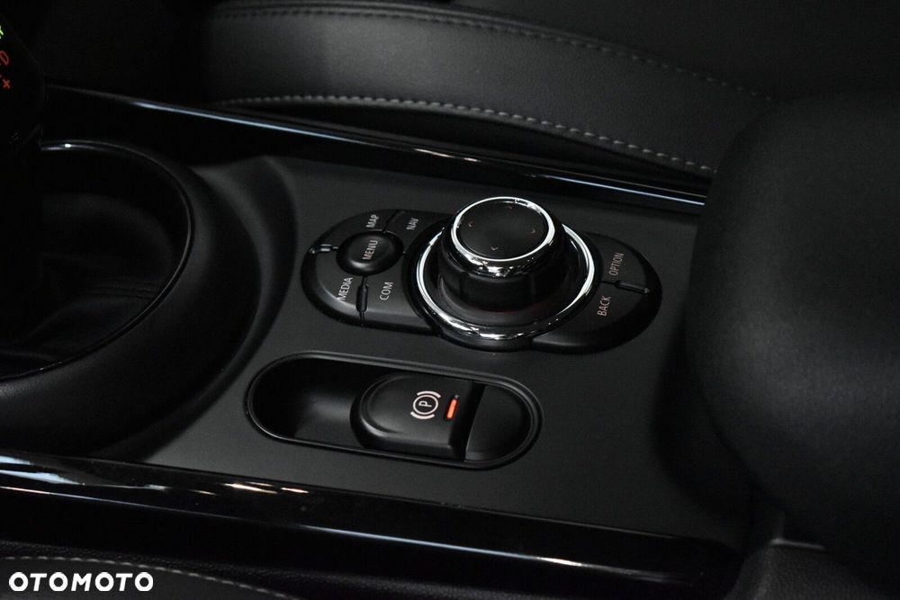 MINI Clubman - 19