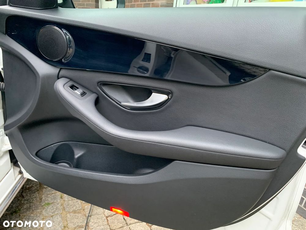 Mercedes-Benz Klasa C - 24