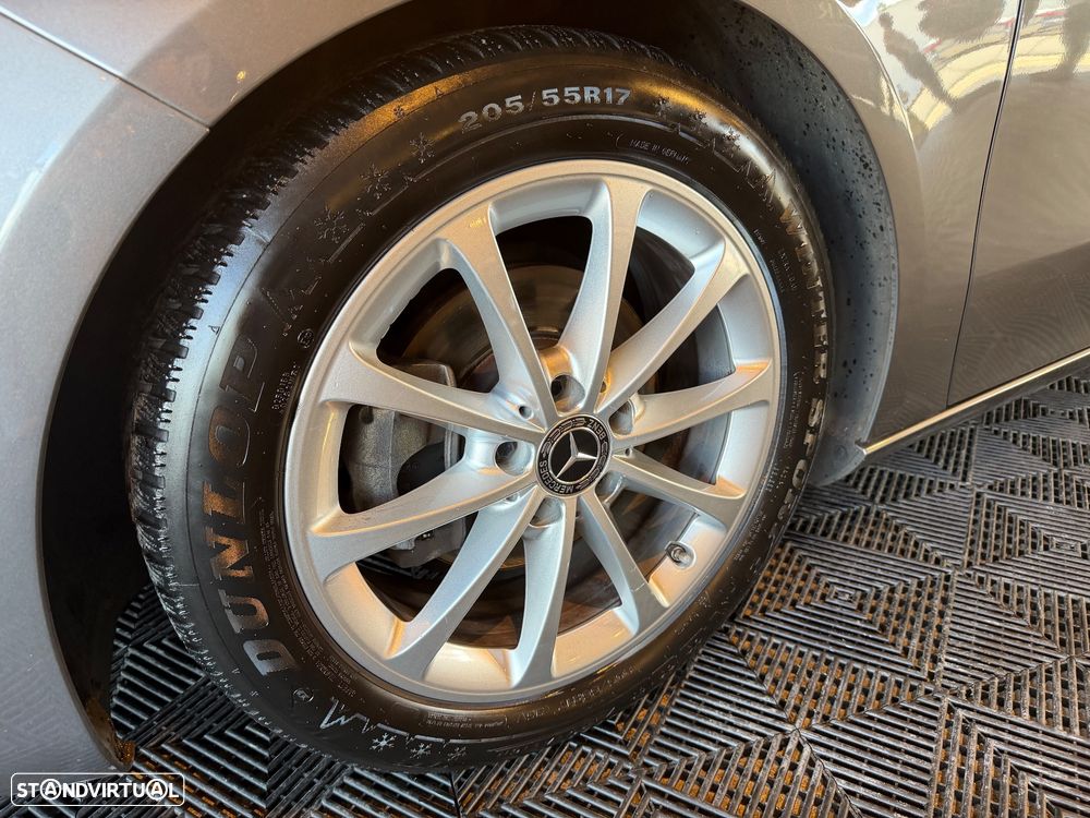Mercedes-Benz A 180 d 7G-DCT Progressive - 10