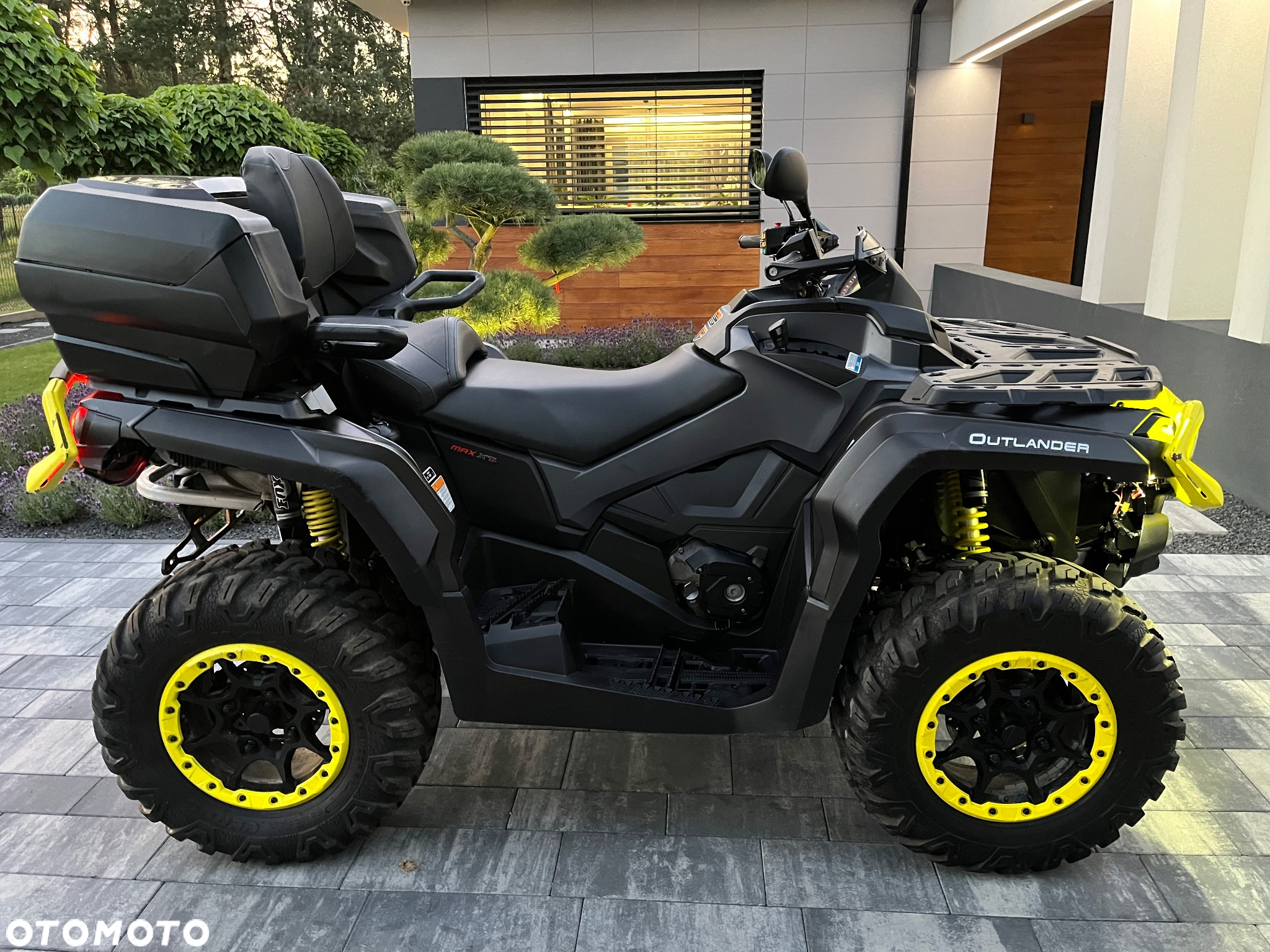 Can-Am Outlander Max