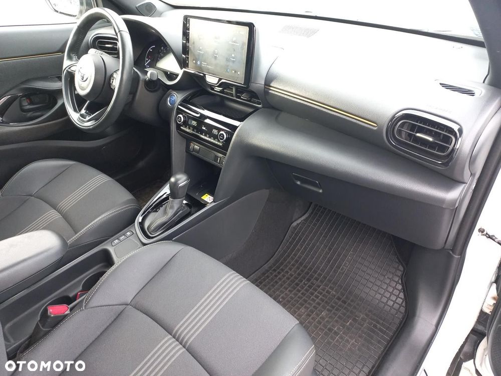 Toyota Yaris Cross Hybrid 1.5 Adventure - 14